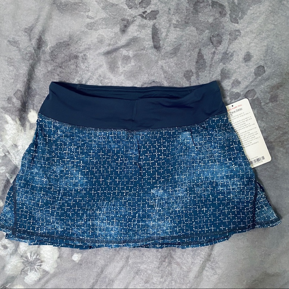 Lululemon Pace-Setter skirt (R) blue, size 4 BNWT